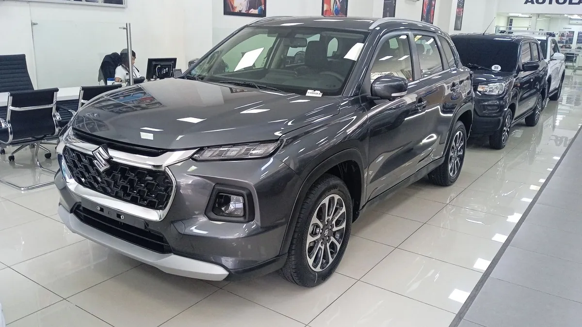 Suzuki 2026 Gris Medellín