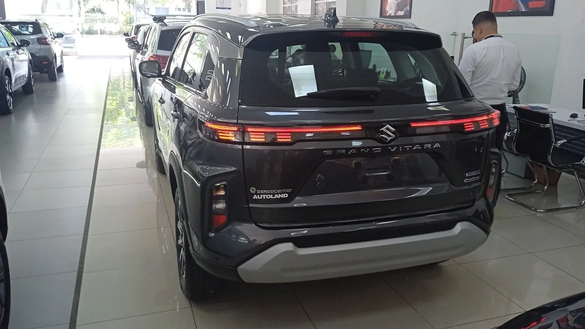 Suzuki 2026 Gris Medellín