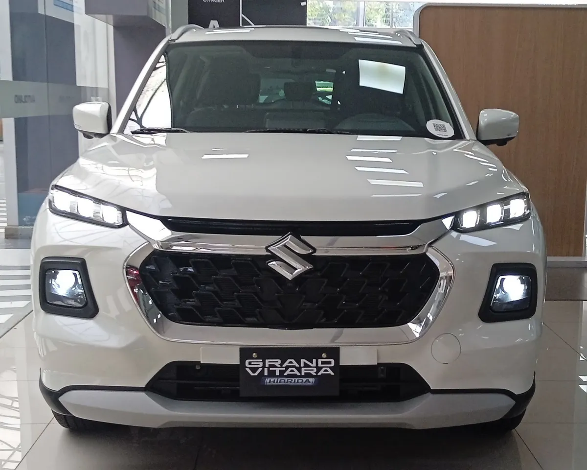 Suzuki 2026 Gris Medellín