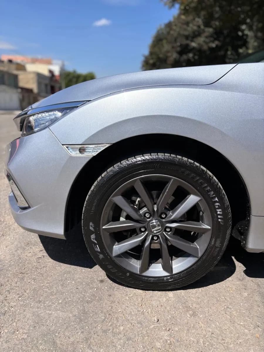 Honda Civic automático 2.0 EXL CVT 2021