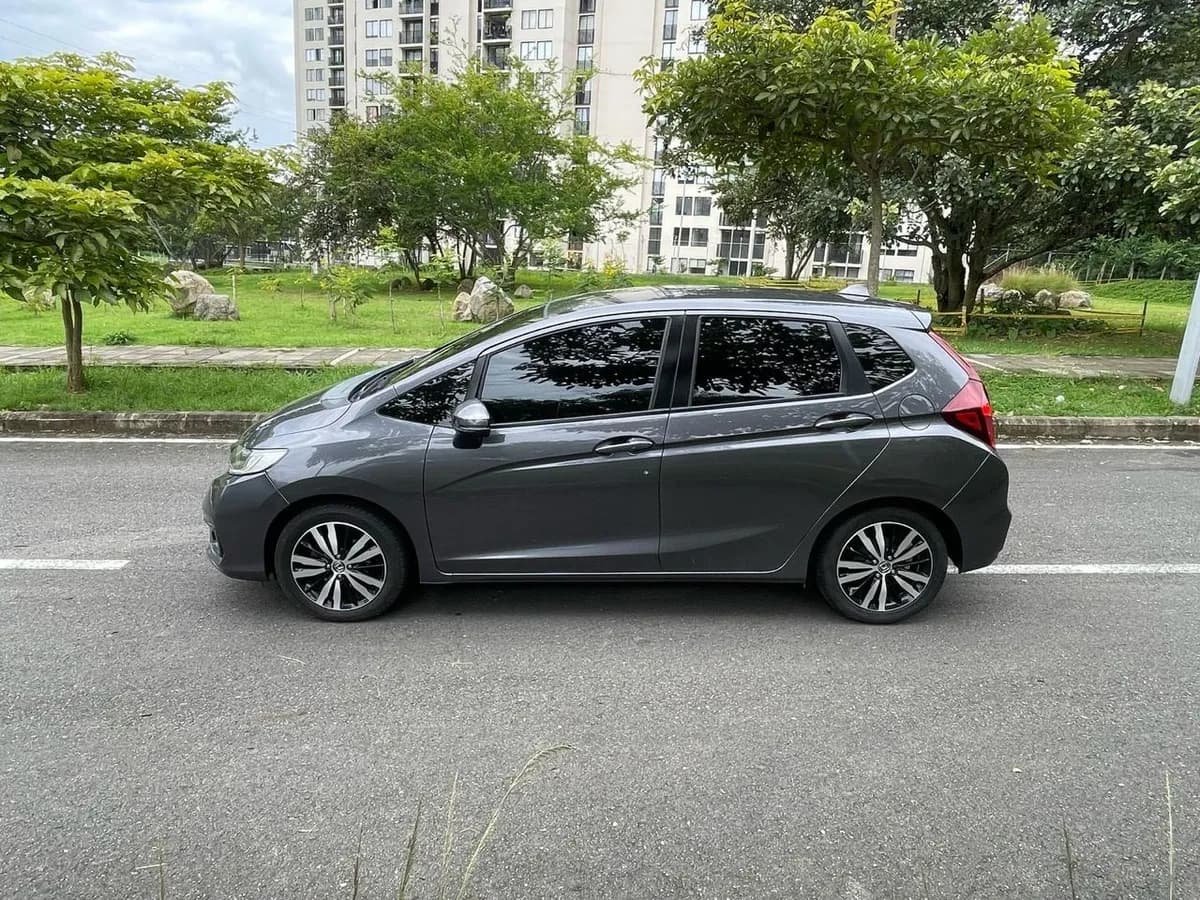 Honda Fit EX 2018 Gris