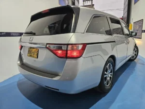 Honda Odyssey 2011 Plateado Bogotá