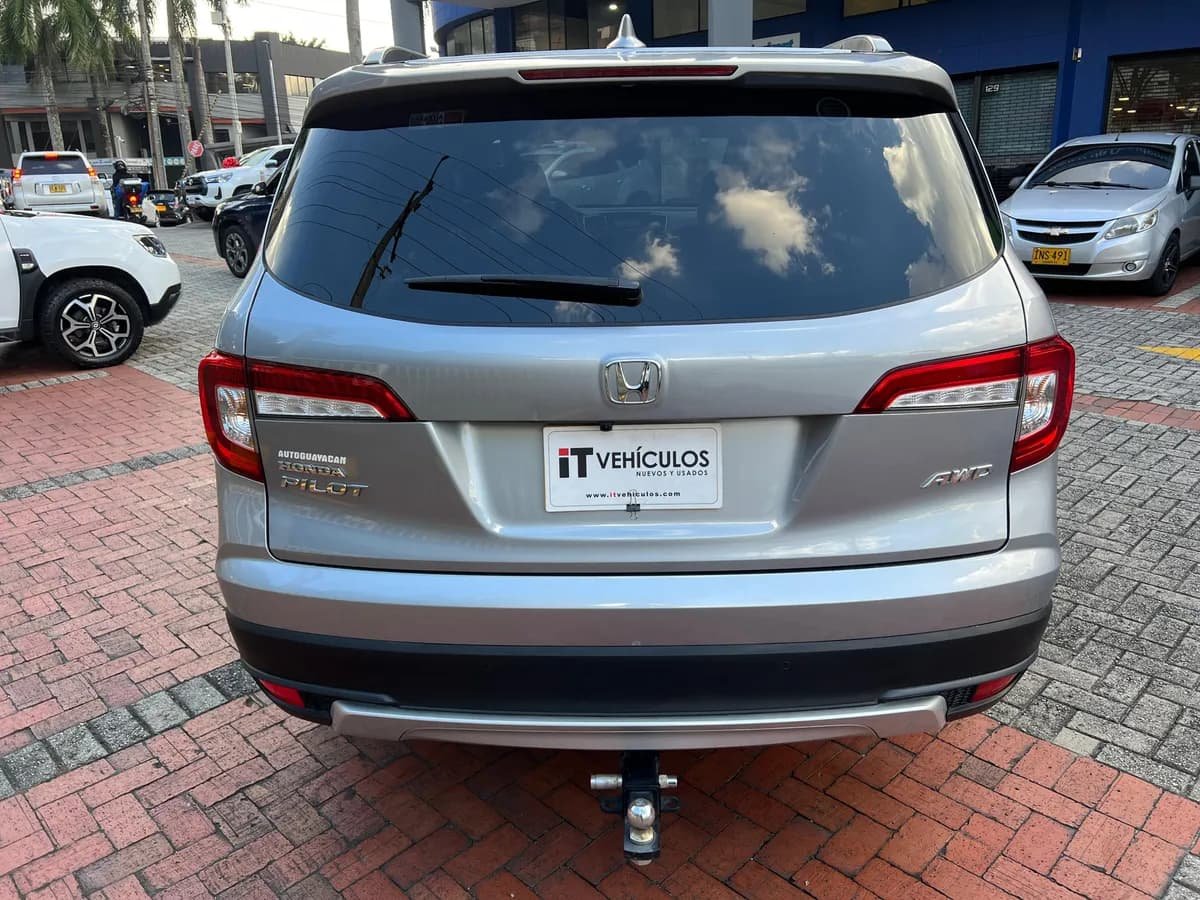 Honda Pilot 5dr 4wd Exl 3.5 At 4x4 2022 Plata