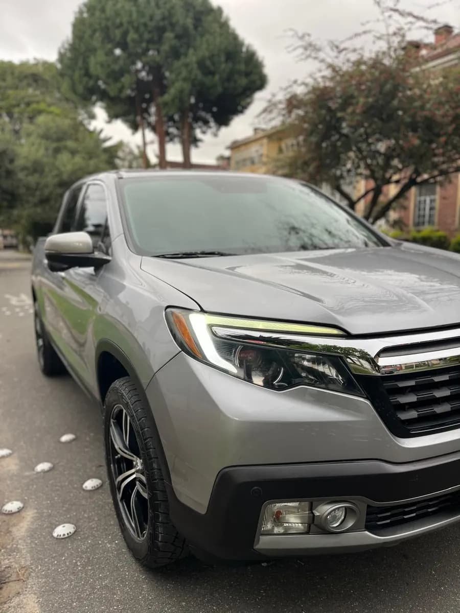 Honda Ridgeline 3.5 RTL-T 2017 Plata