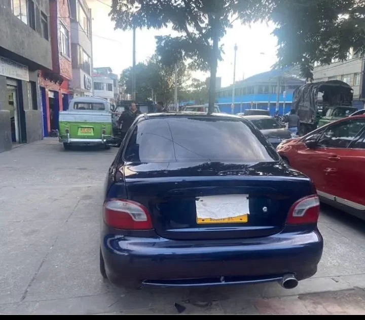 Hyundai Accent 1.3 Ls 4 p azul1