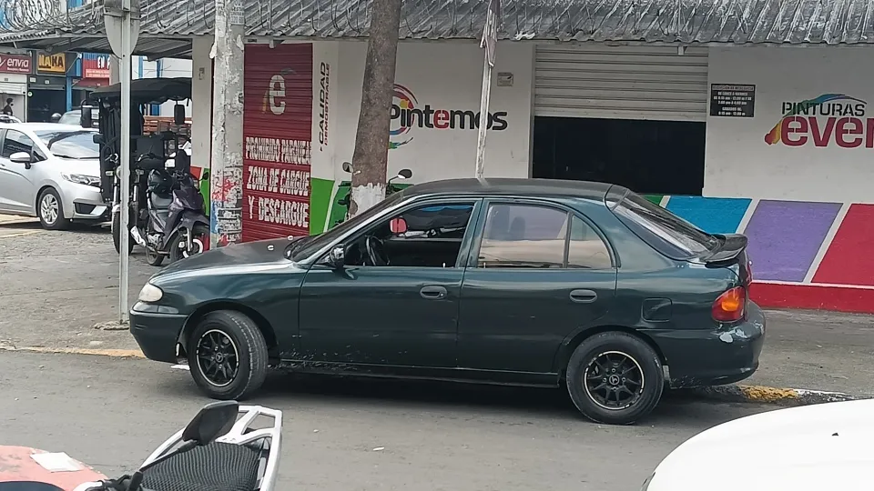 Hyundai Accent 1997 Verde Bello
