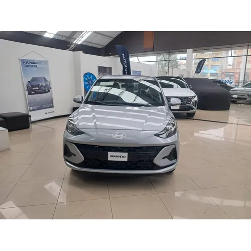 Hyundai Grand i10 2027 Plateado Bogotá