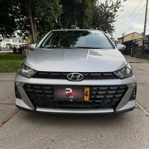Hyundai HB20S 2024 Plateado Bogotá