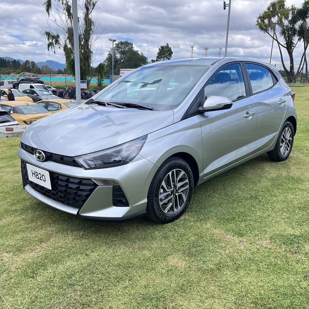 Hyundai Hb20 1.6 Premium 2026 Plateado