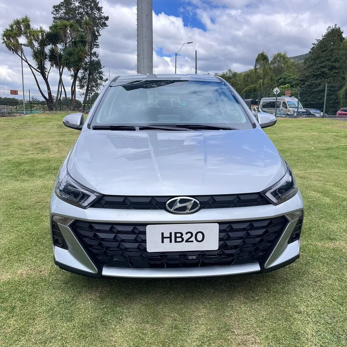 Hyundai Hb20 1.6 Premium 2026 Plateado
