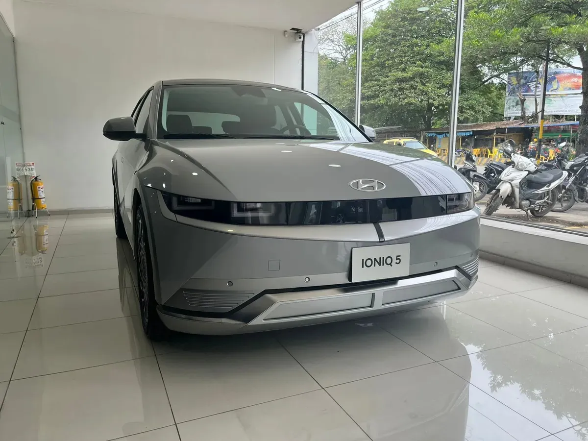 Hyundai Ioniq 5 2024 Plateado Neiva