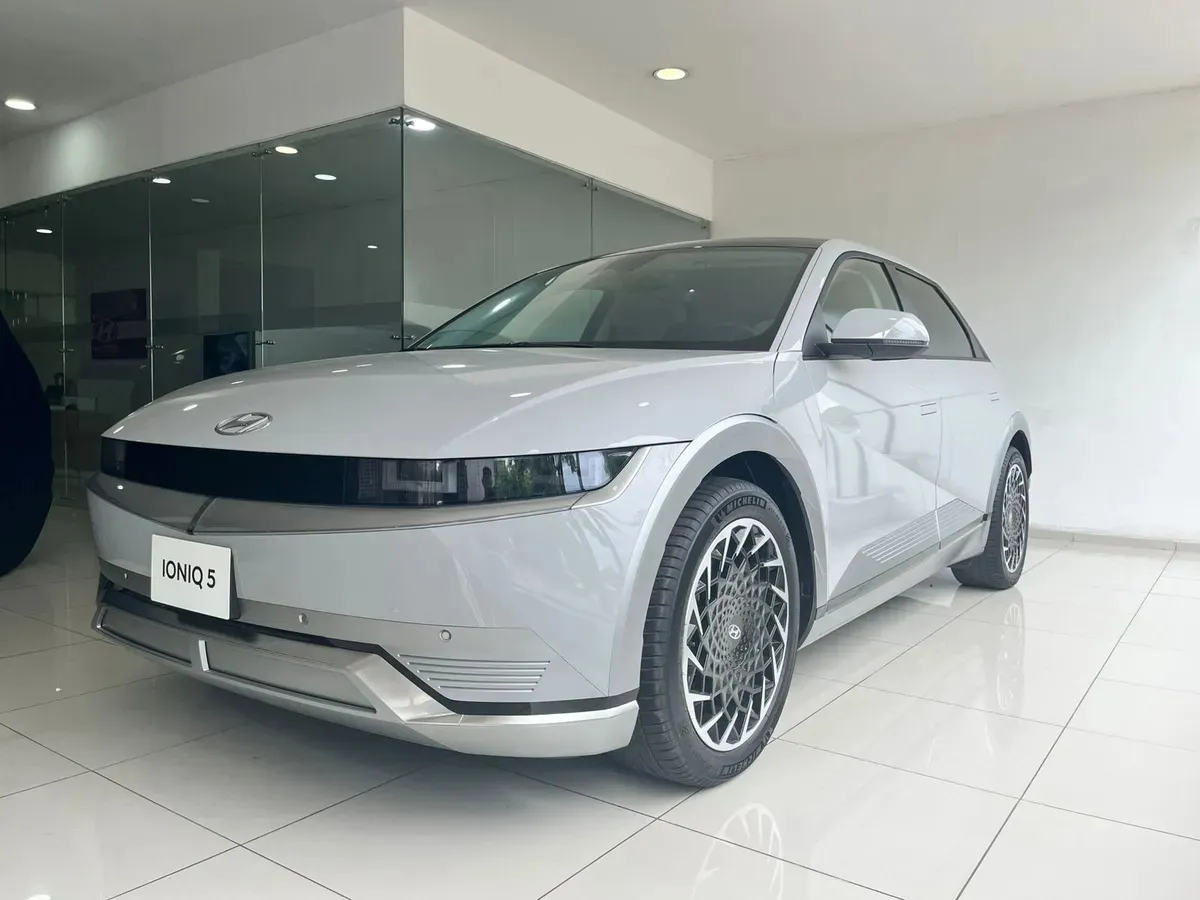 Hyundai Ioniq 5 2024 Plateado Neiva