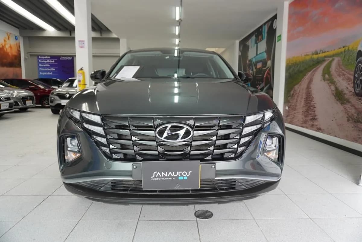 Hyundai Tucson 2.0 Limited 4X4 At Gris 2024