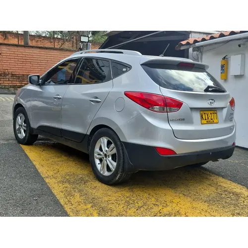 Hyundai Tucson 2011 Plateado Medellín