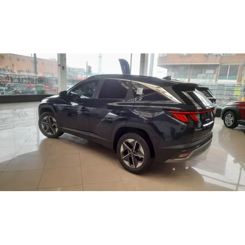 Hyundai Tucson 2027 Gris Bogotá