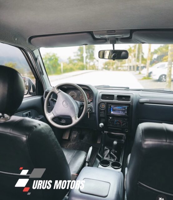 Toyota Prado Sumo 2004 Plateado Manizales