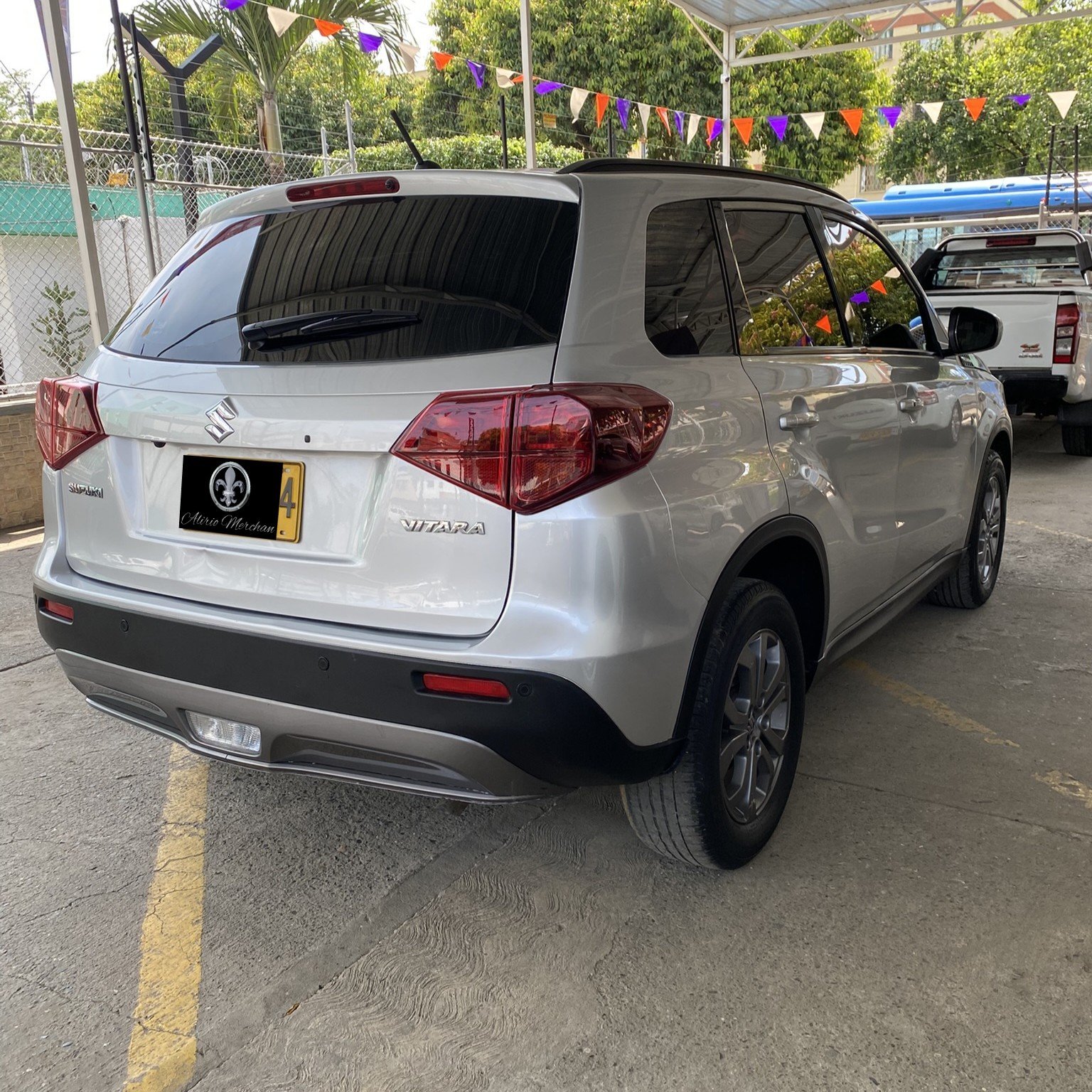SUZUKI VITARA LIVE 2022 full