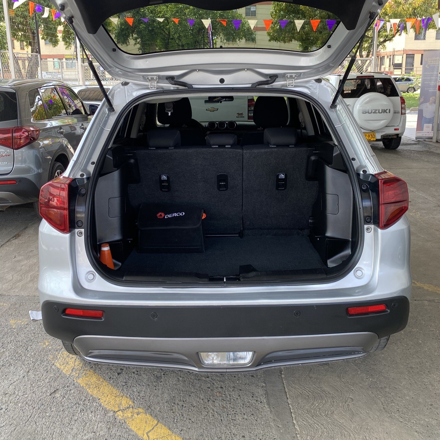 SUZUKI VITARA LIVE 2022 full
