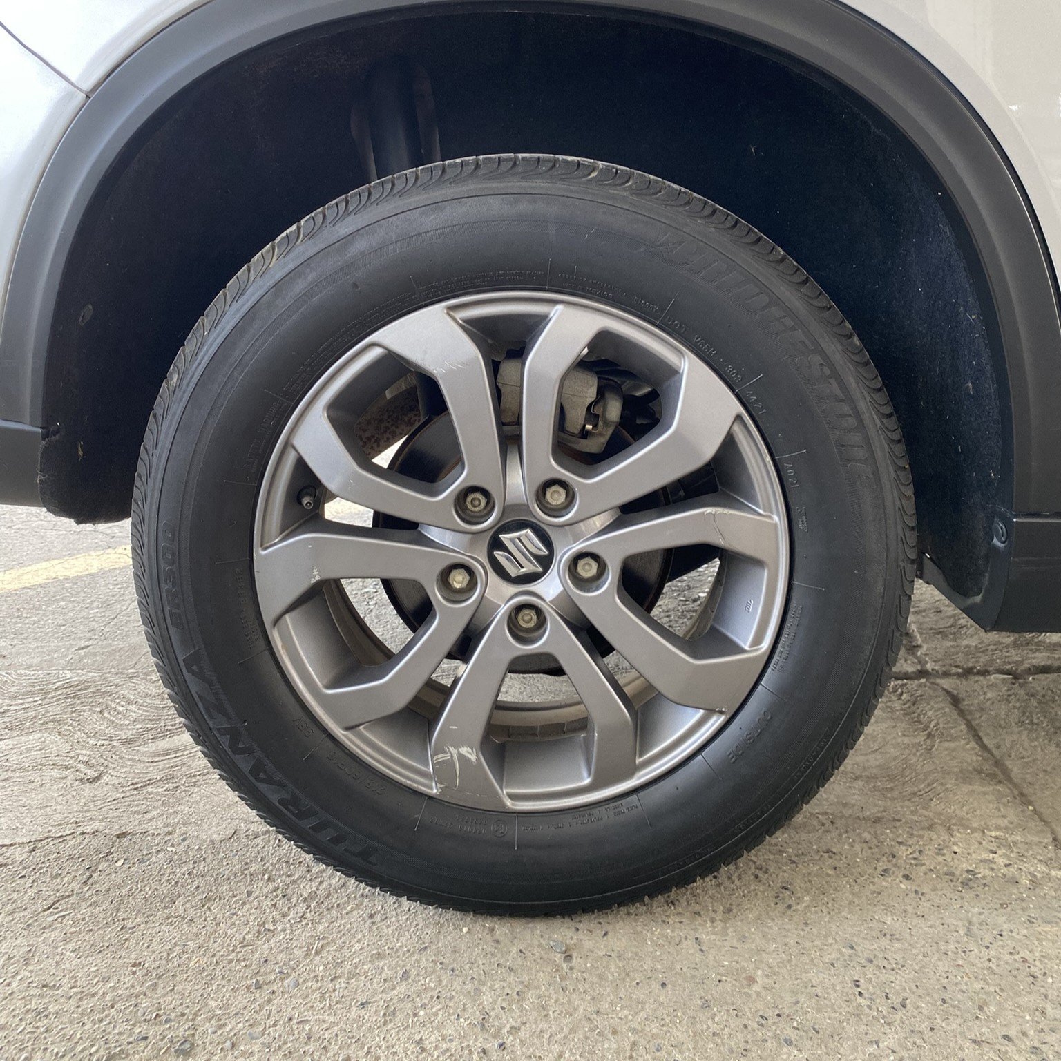 SUZUKI VITARA LIVE 2022 full