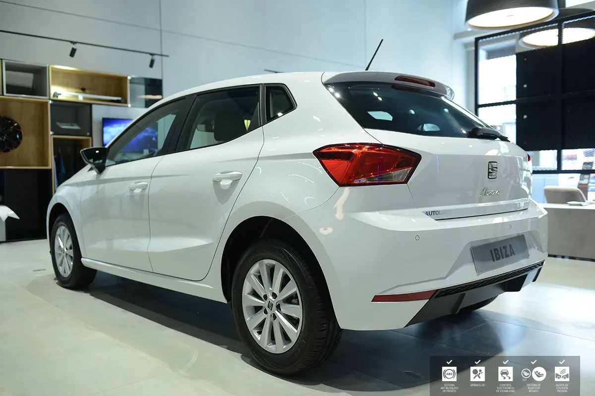 Seat Ibiza 2026 Blanco Bogotá