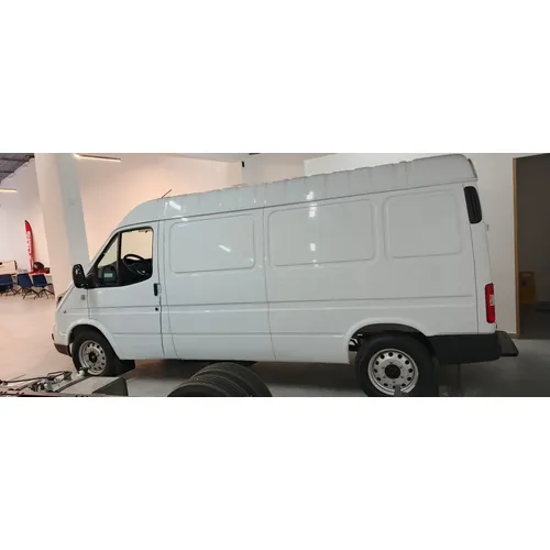 JMC Touring Ev 2024 Blanco Bogotá