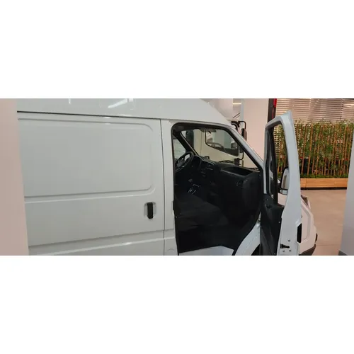 JMC Touring Ev 2024 Blanco Bogotá