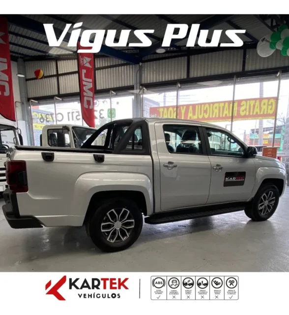 JMC Vigus 2023 Gris Soacha