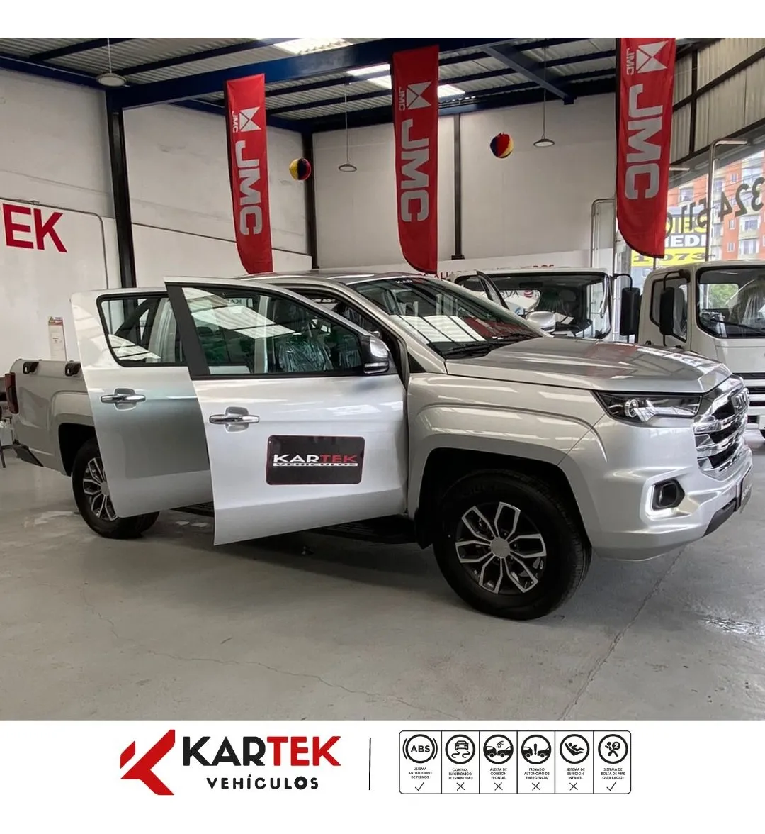 JMC Vigus 2023 Gris Soacha