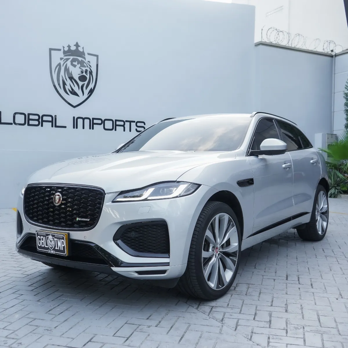Jaguar F-PACE 2022 Plateado Barranquilla