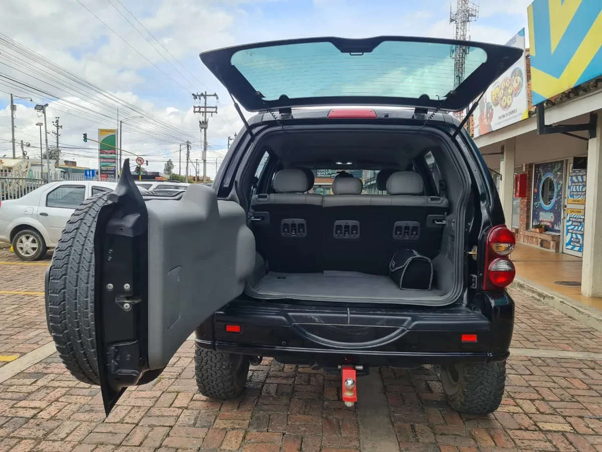 Jeep Cherokee 2007 Negro Cajicá