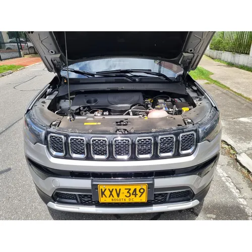 Jeep Compass 2023 Plateado Bogotá