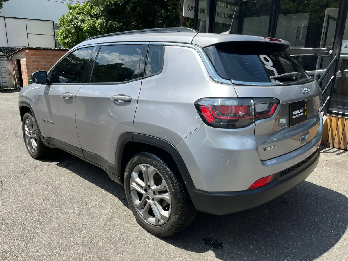 Jeep Compass 2024 Gris Medellín