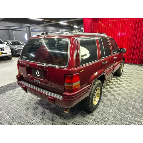 Jeep Grand Cherokee 5.2 Limited