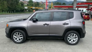 Jeep Renegade 1.8 Sport Plus 2019 Gris