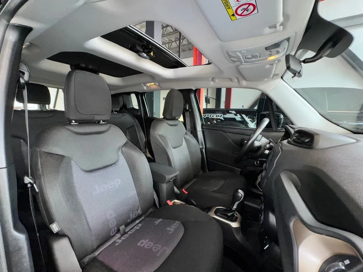 Jeep Renegade 2.4 Longitude 2017 Negro