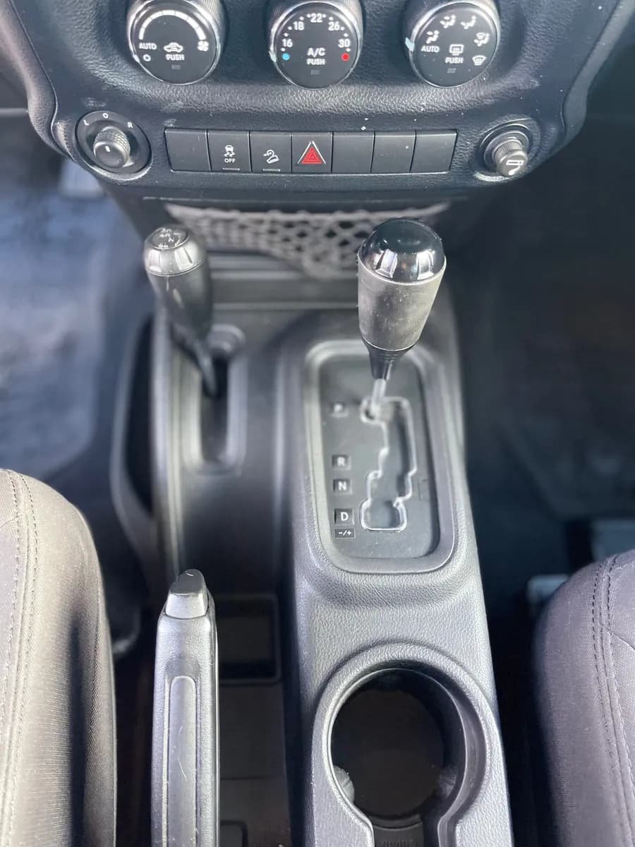 Jeep Wrangler 3.6 Sport 2014 Naranja
