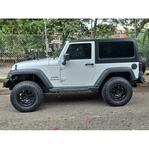 Jeep Wrangler 2014 Blanco Medellín