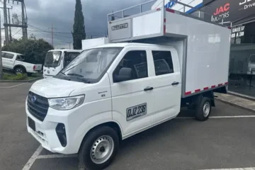 Karry Yori 1.6 Cabina Doble