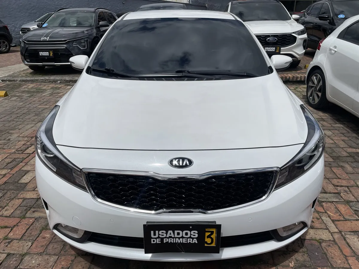 Kia Cerato Pro 2019 Blanco Bogotá