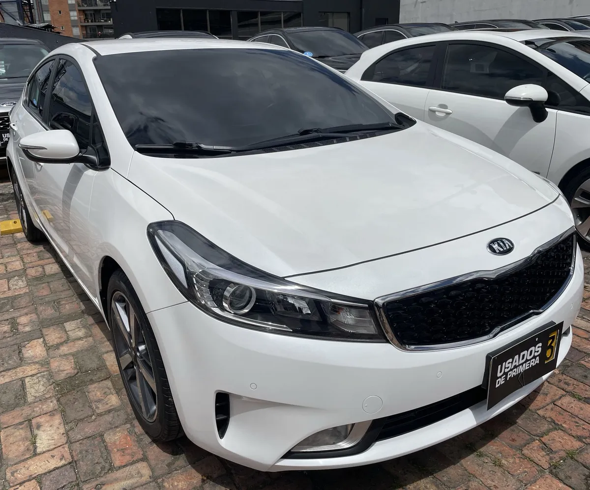 Kia Cerato Pro 2019 Blanco Bogotá