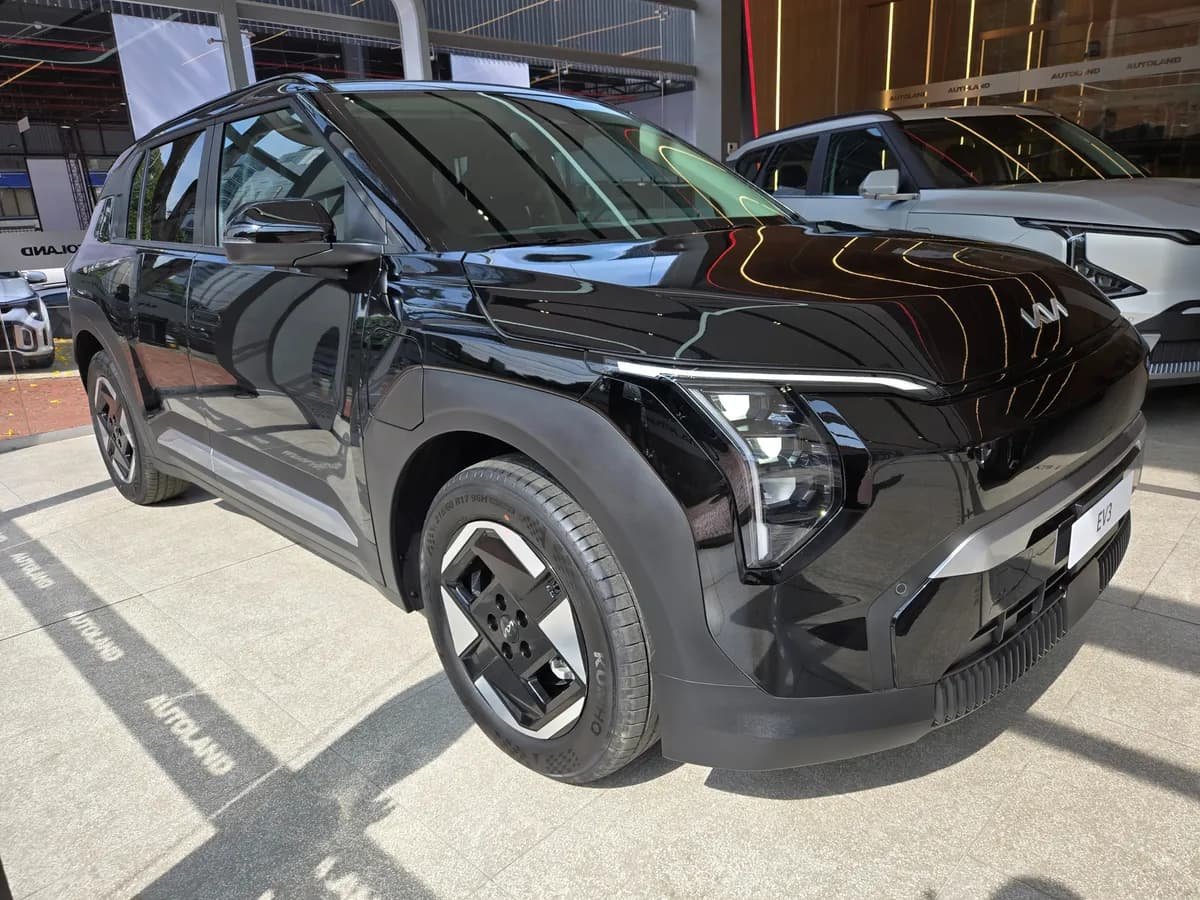 Kia EV3 2025 Light Negro
