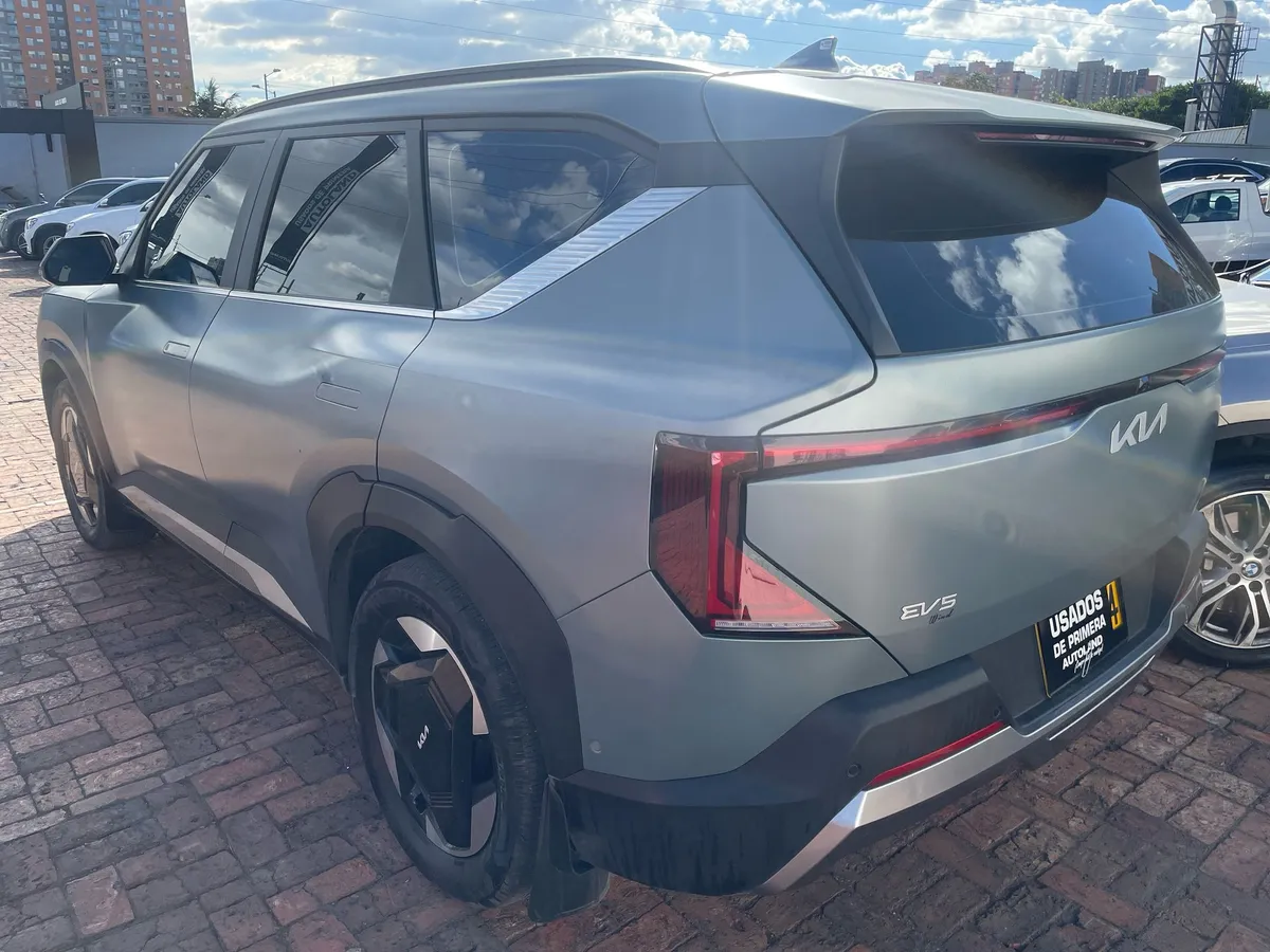 Kia EV5 2025 Verde Bogotá