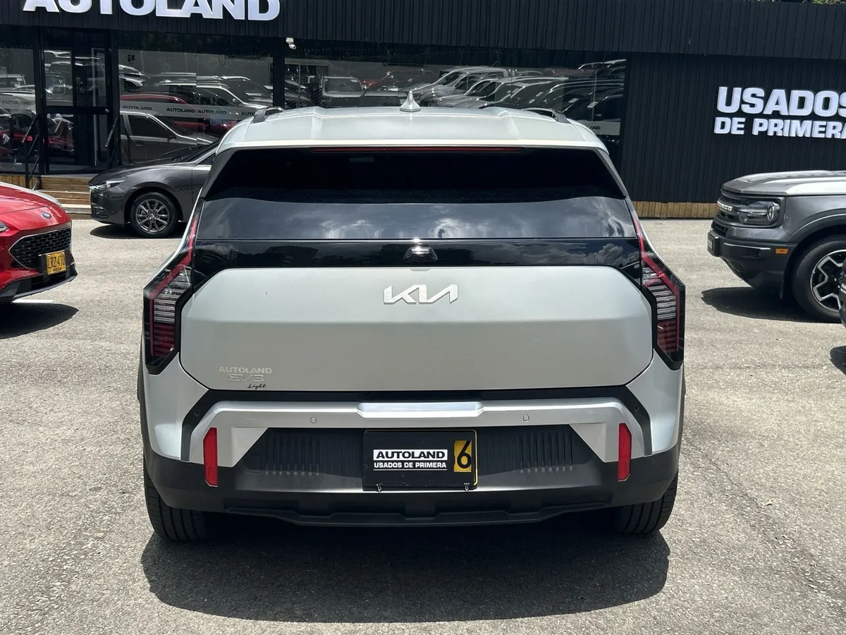 Kia EV3 2025 Gris Medellín