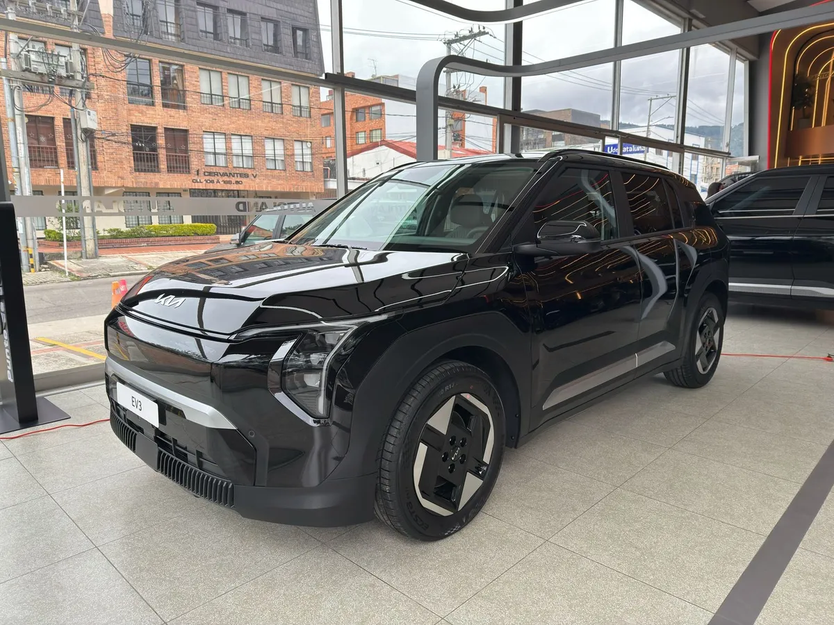 Kia EV3 2025 Negro Bogotá
