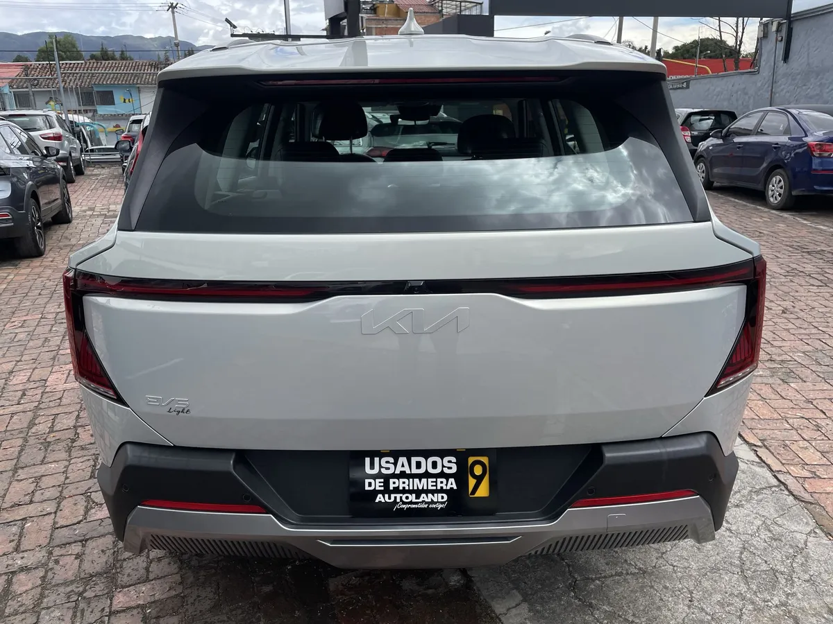 Kia EV5 2026 Gris Bogotá