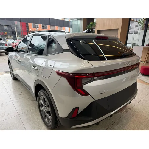 Kia K3 Cross 2026 Gris Bogotá