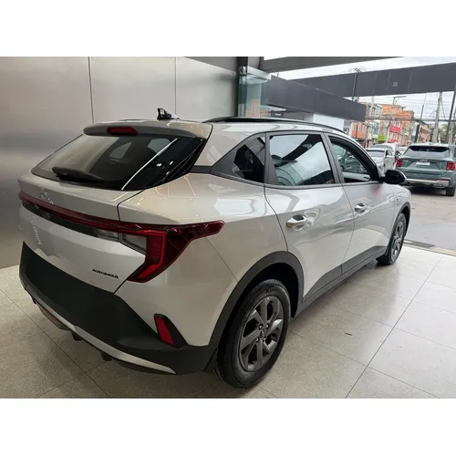 Kia K3 Cross 2026 Gris Bogotá