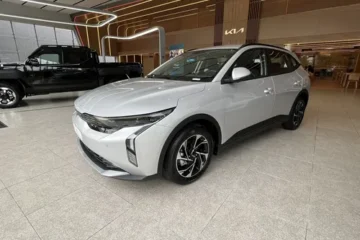 Kia K3 Cross 1.6 Zenith