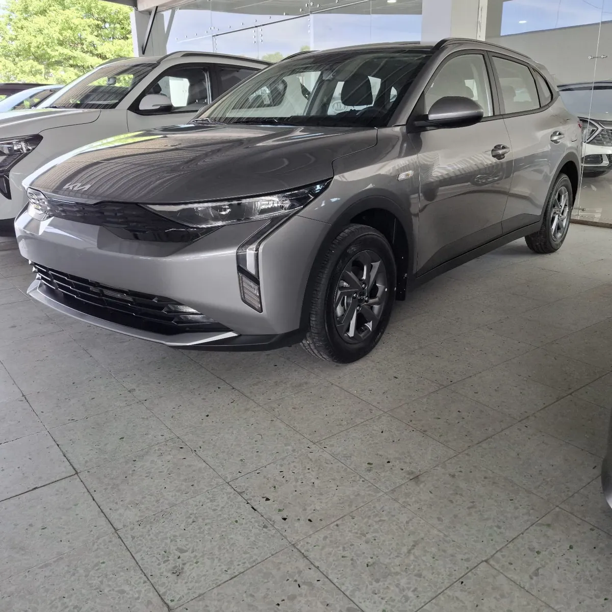 Kia K3 Cross 2026 Plateado Bogotá