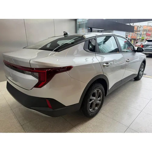 Kia K3 Desire 2026 Plateado Bogotá